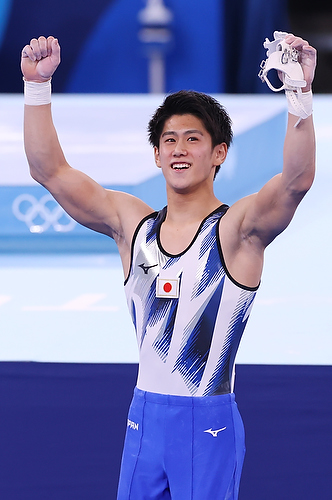 Daiki Hashimoto celebrating at Tokyo 2020